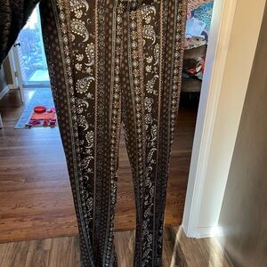 Fashion Nova Black and White Paisley stretchy bootcut pants